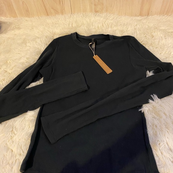 SKIMS Ribbed cotton Long Sleeve - NWT - Picture 4 of 8
